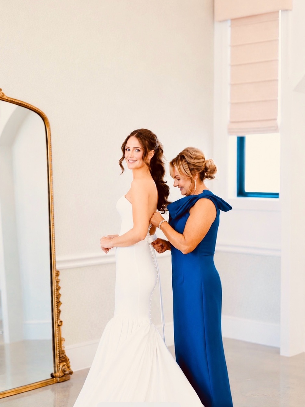Sachi Babi size 8, navy blue mother of the bride dress